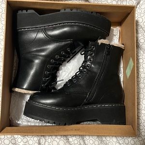 Steve Madden Boots - Bettyy - Size 6 - Black - Faux-Fur Combat Boot